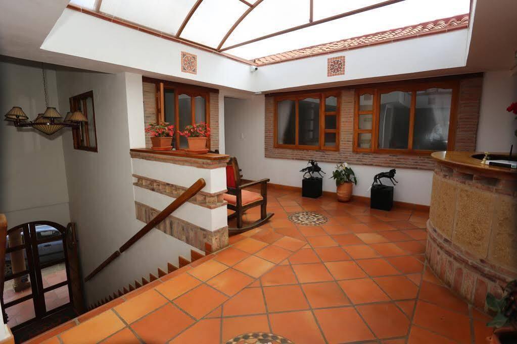 Hospederia Villa De Los Saenz Виля Де Лейва Екстериор снимка
